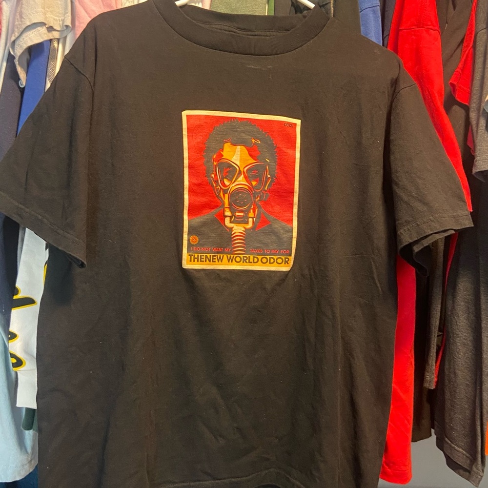 Obey Mens Large Black The New World Order GasMask Teeshirt